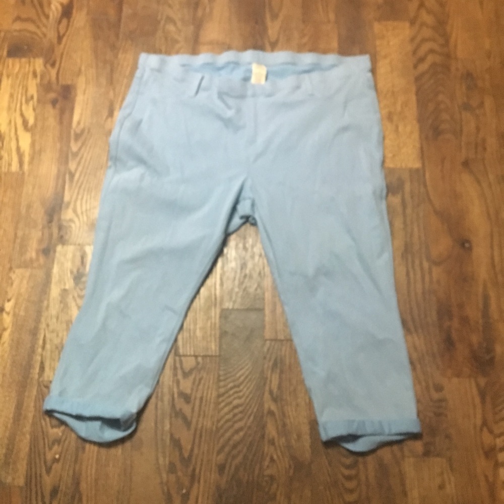 Light blue soft cropped pants